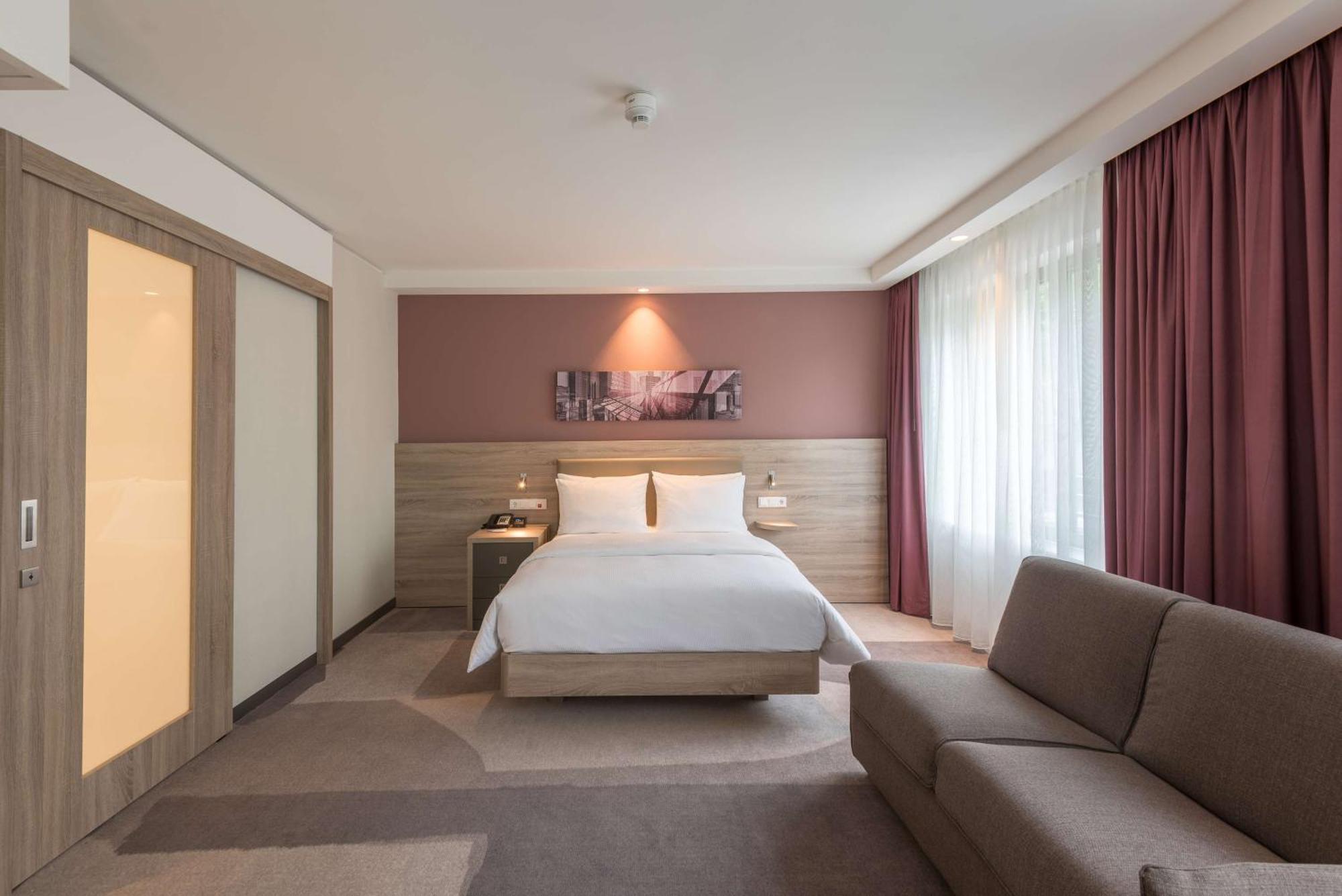 Hampton By Hilton Frankfurt Centre East 3*