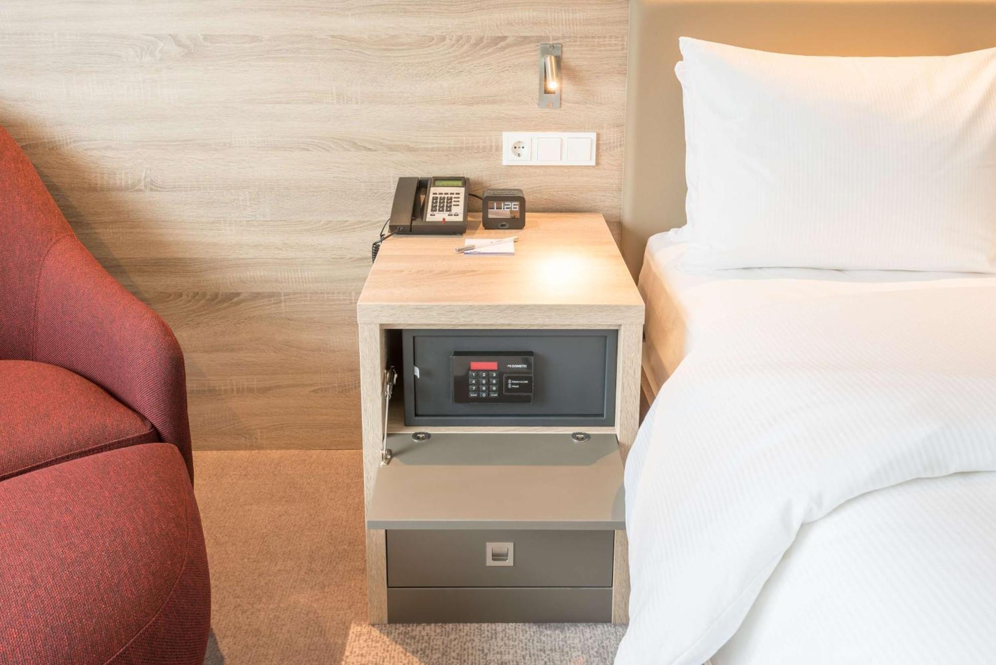 Hampton By Hilton Frankfurt Centre East Hotel 3*