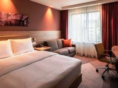 Hampton By Hilton Frankfurt Centre East Hotel 3*
